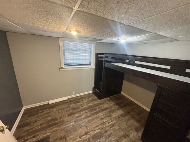 Foto del edificio - 3316-3322 W 67th St