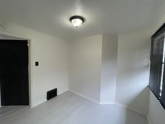 Foto del edificio - 5116 N 32nd St