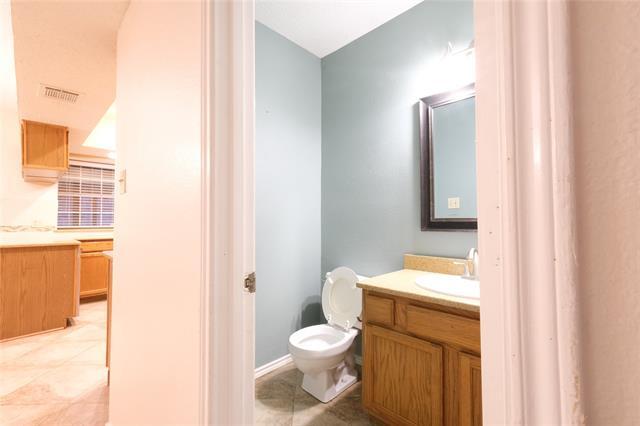 Foto del edificio - 4348 Kenwood Dr