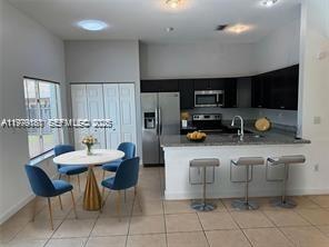 Foto del edificio - 16064 SW 143rd Ln