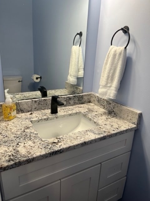 Half bathroom on main level - 322 Commons Dr