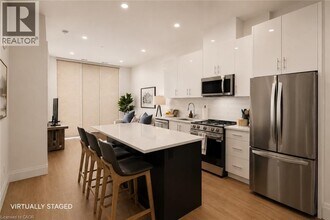 Building Photo - 410 Westhaven St