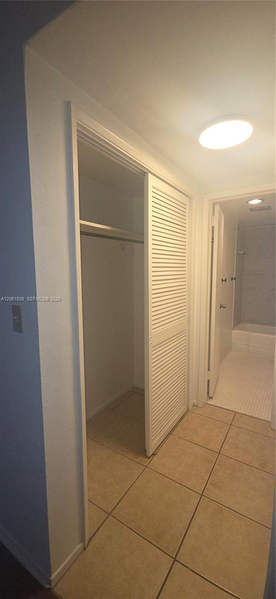 Foto del edificio - 4010 Galt Ocean Dr