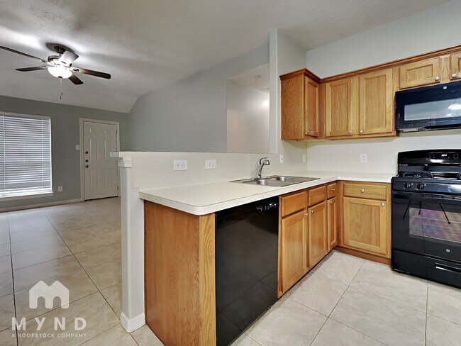 Building Photo - 24319 Strong Pine Dr