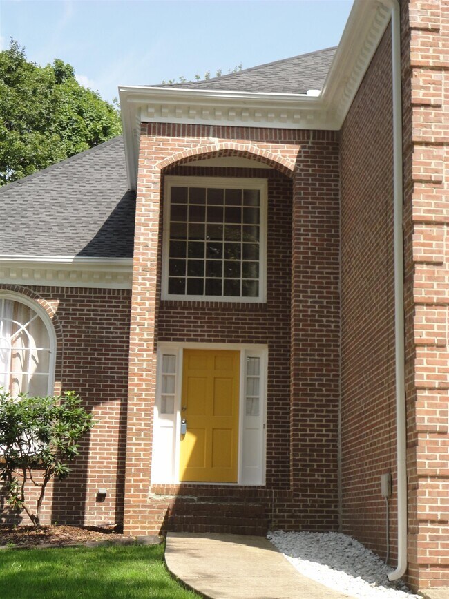 Building Photo - 1430 Springside Ct SW