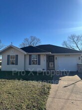 Building Photo - 2302 W Olive St