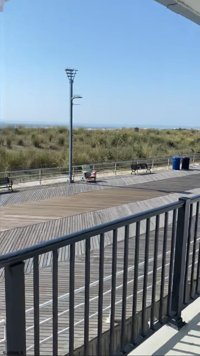 Building Photo - 3501 Boardwalk