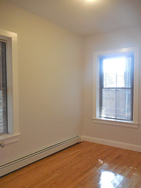 Foto del edificio - 100 Willow St