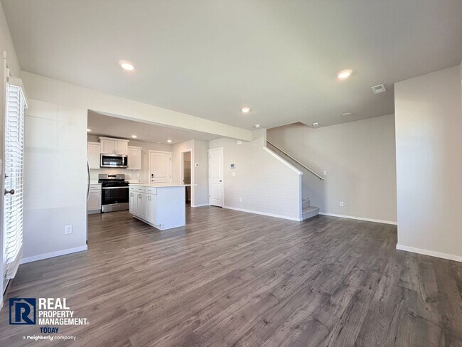 Building Photo - Brand-New 3BR Town Home Near JBLM | Bonus Loft, 2-Car Garage & Modern Finishes