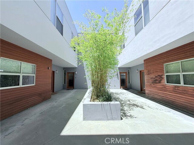 Building Photo - 12908 Bloomfield St