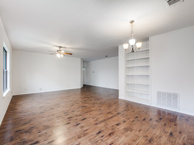Foto del edificio - San Antonio, TX - House - $2,095.00 Availa...