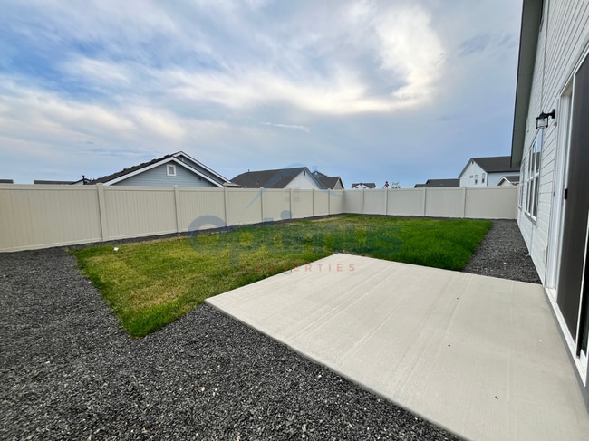 Building Photo - Live in Style! Single-Level 4-Bedroom Home with Modern Upgrades & Amenities