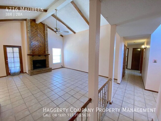 Building Photo - 4716 Maureen-