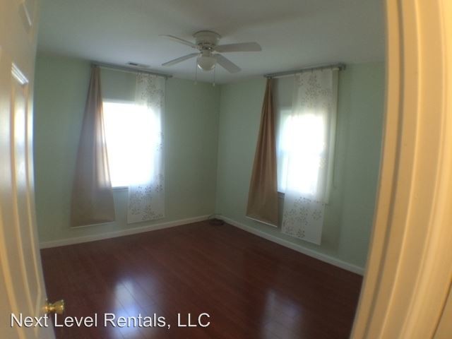 Building Photo - 2 br, 2 bath House - 4206 Round Hill Rd
