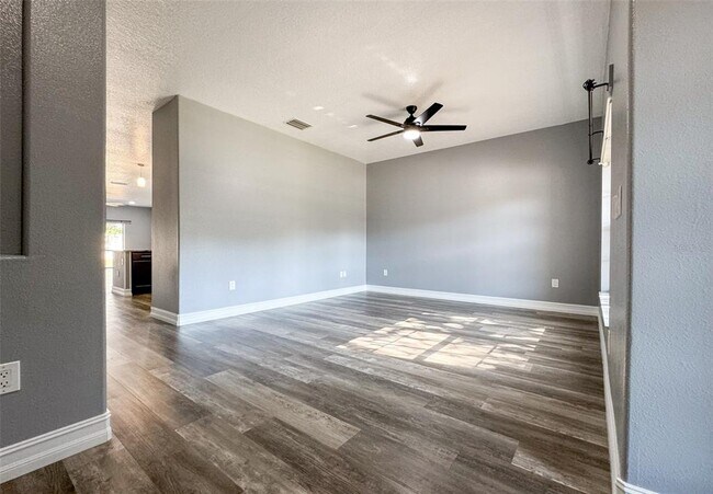 Building Photo - 5745 Sweet William Terrace