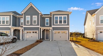 Building Photo - 5113 Double Eagle Wy