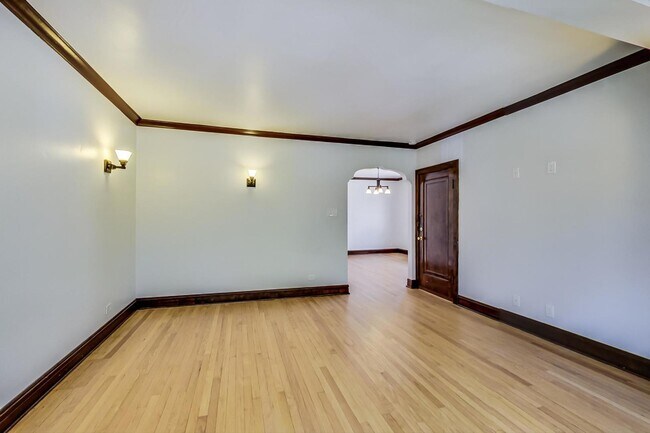 Foto del edificio - 1814 Wesley Ave