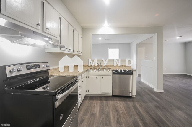 Building Photo - 3 br, 1.5 bath House - 1926 Colonial Hills Dr