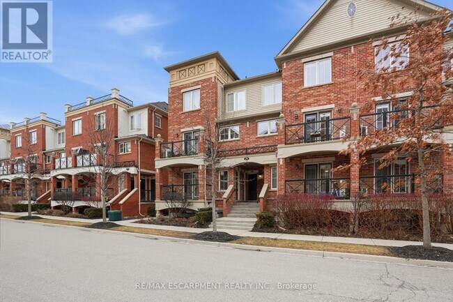 Photo du bâtiment - 2464 Post Rd