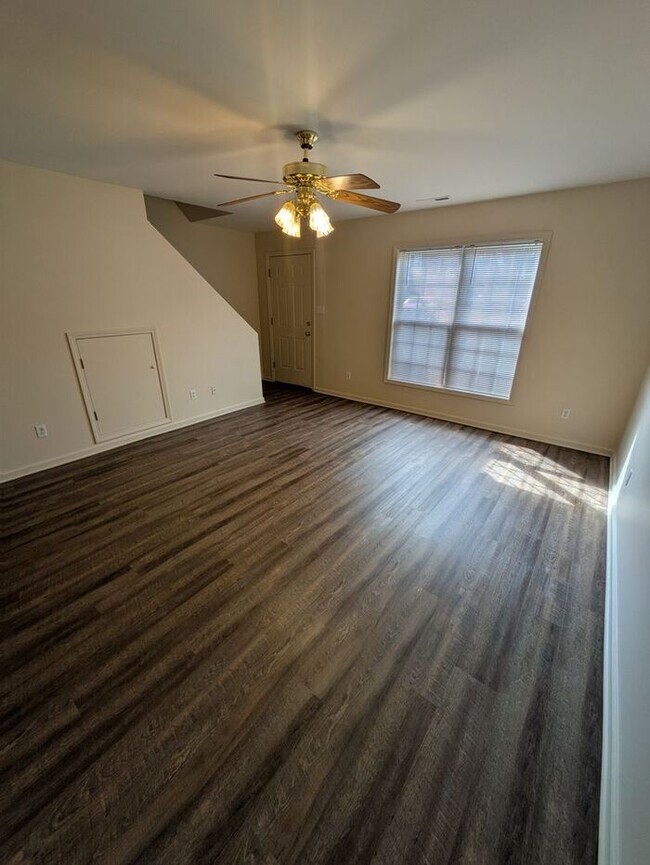 Foto del edificio - 2BD/2.5BA Unit at Water Oaks