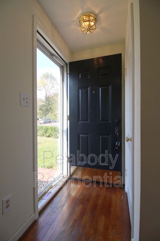 Foto del edificio - 3052 Westfall Pl