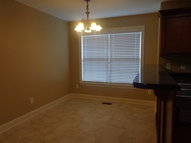 Foto del edificio - 3316 Goddard Court