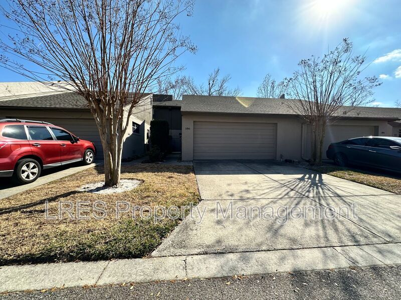 Photo - 106 Eastwind Ln