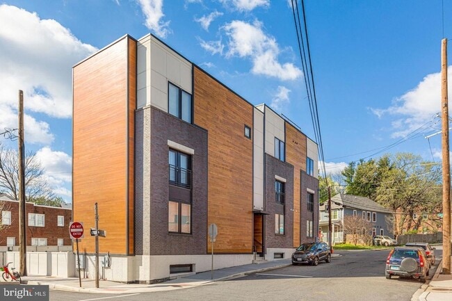 Photo - 1495 Gallaudet St NE Townhome