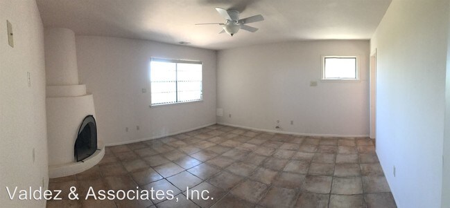 Building Photo - 2 br, 2 bath House - 712 Gonzales Road