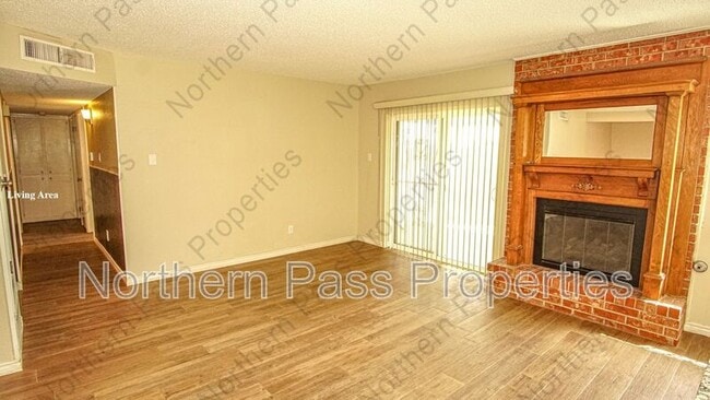 Building Photo - 4900 Sagittarius Ave