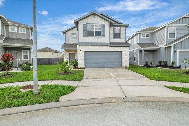 Building Photo - 11722 Braemar Village Dr