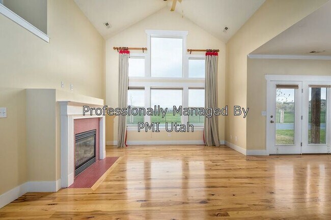 Foto del edificio - 707 Mystic Creek Way