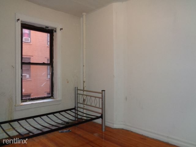 Building Photo - 1 br, 1 bath Apartment - 228 W 238th St