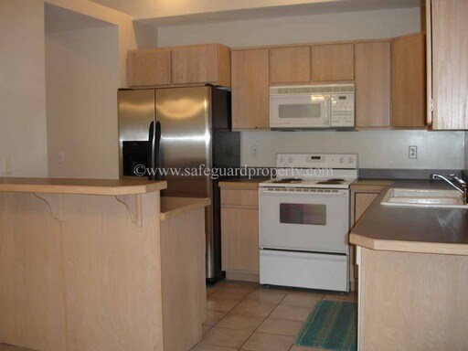 Building Photo - 2025 E Cotton Willow Ln