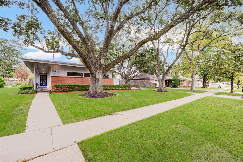 Foto principal - 5314 Carew St