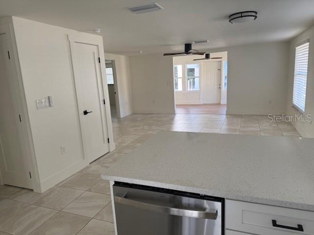 Foto del edificio - 336 W Ann St