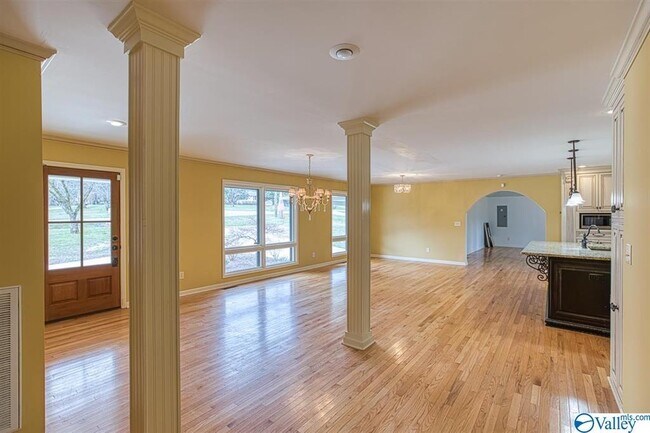 Foto del edificio - 4401 Garth Rd SE