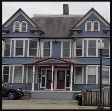 Building Photo - 2949 Fairfield Ave