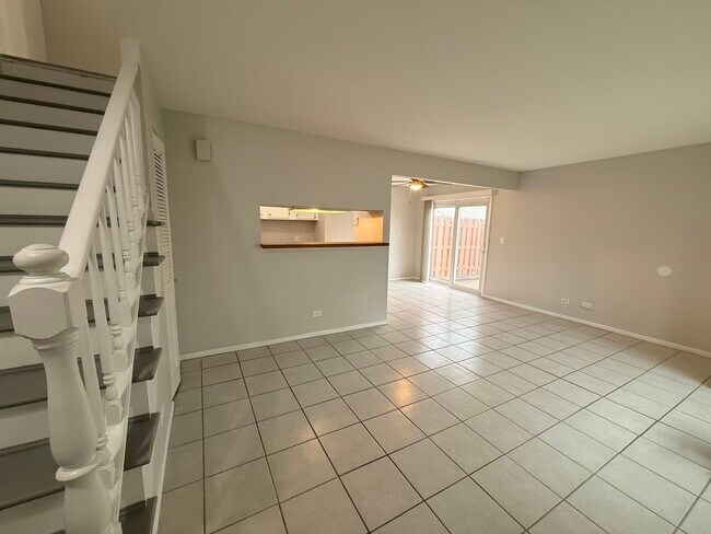 Foto del edificio - 2167 N Heather Ln