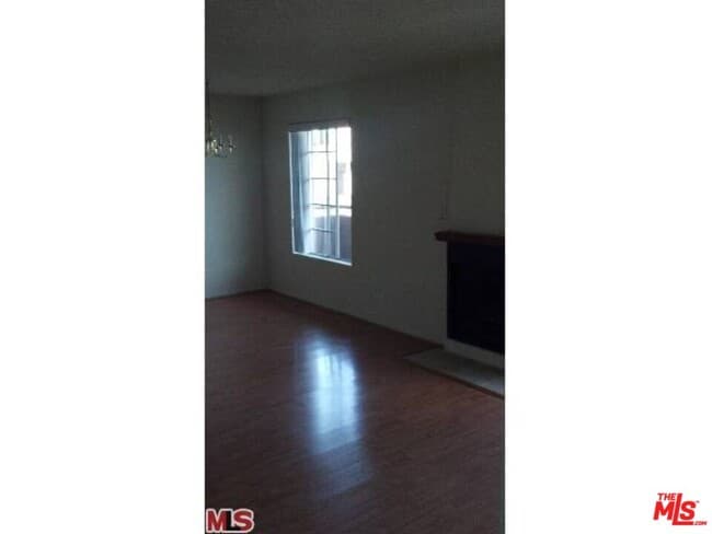 Foto del edificio - 1652 Colby Ave