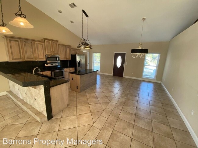 Building Photo - 3 br, 2 bath House - 5505 Soundside Drive