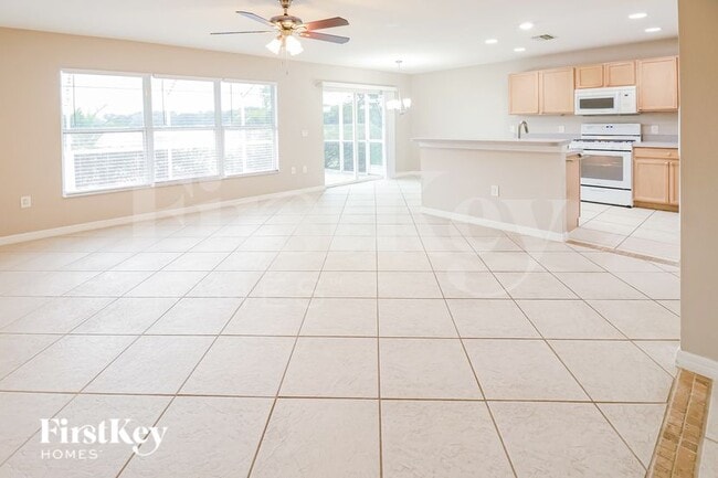 Building Photo - 6619 Gates Pointe Way