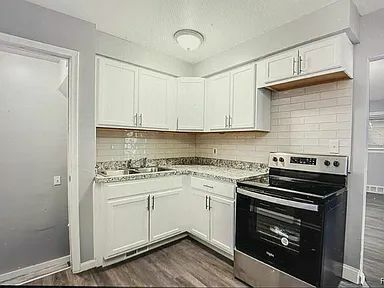 Building Photo - 2713 S Ethel St