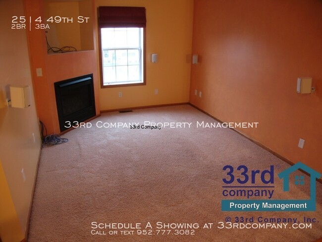 Foto del edificio - Inver Grove 2 Bedroom Townhome with a Loft!