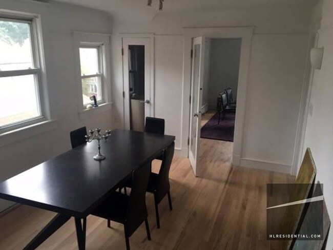 Foto del edificio - 8414 85th Ave