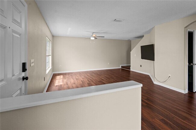 Foto del edificio - 4120 Gradstone Pl