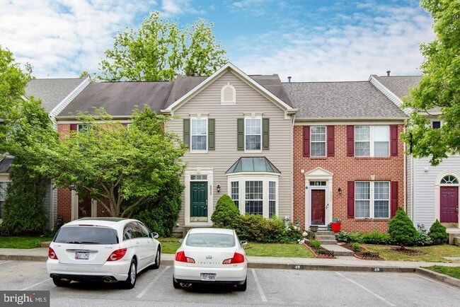Building Photo - 8832 Papillon Dr