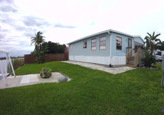 Foto del edificio - Gator Mobile Home Park