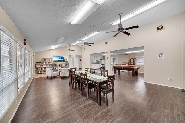 Building Photo - HERITAGE PLAZA