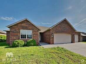Building Photo - 5769 W Alexa Ln